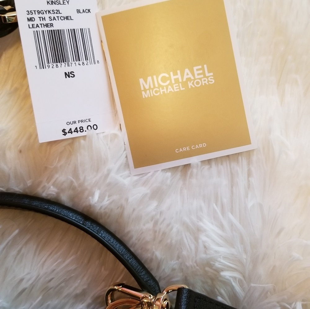 Michael Kors Kinsley Medium Top Handle - Picture 9 of 9